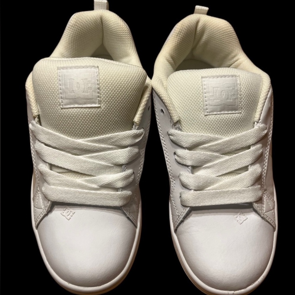 DC (NWOB) Classic White Skate Shoes-neon - Picture 9 of 11